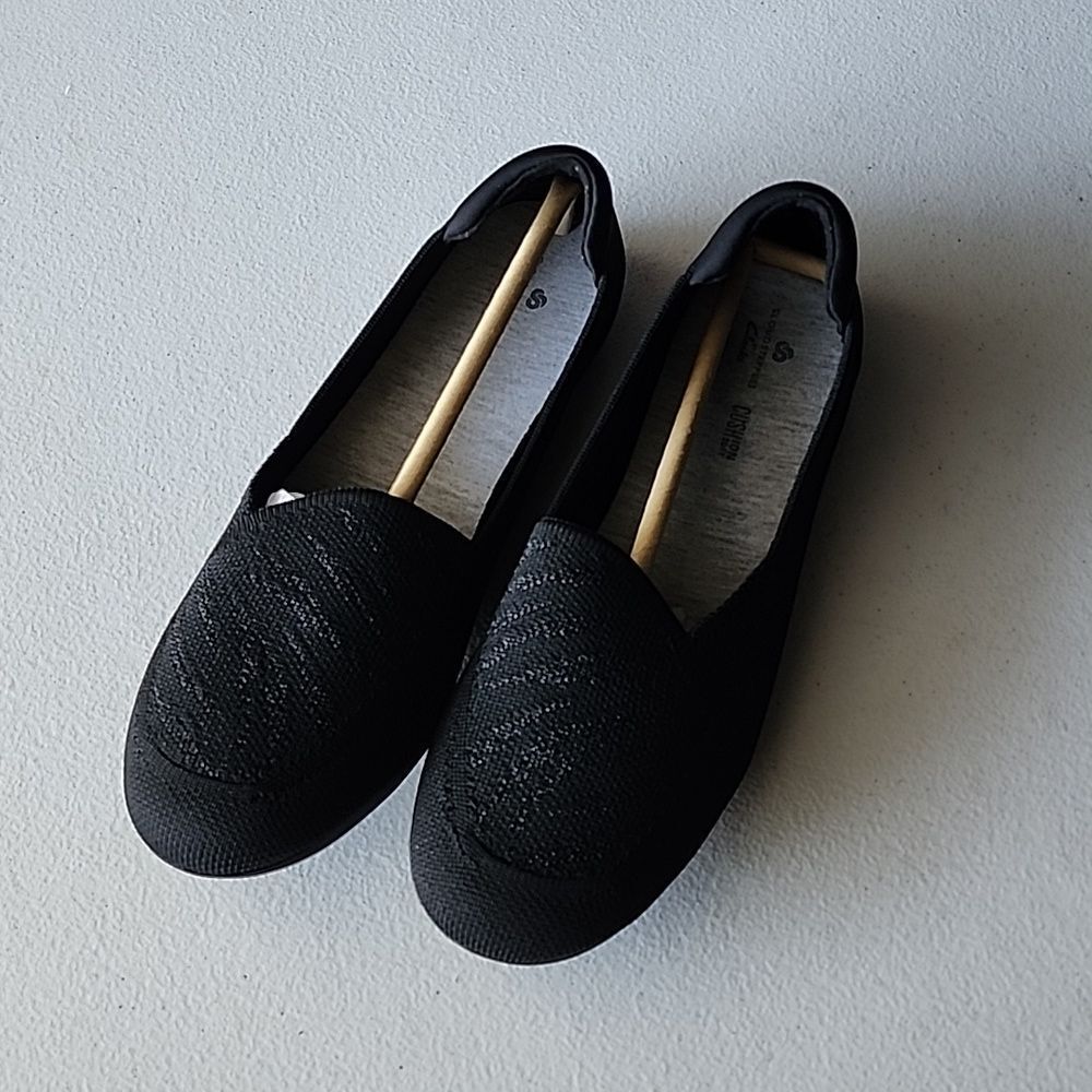 Clarks Black Slip-On Loafers Womens Flats